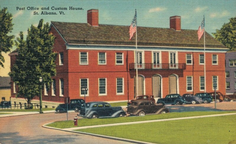 USA Post Office and Custom House St. Albans Vermont Vintage Postcard 03.51