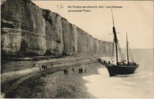 Ak CPA saint-valery-en-Caux - sailing vessel on the shore ships (1207012) 