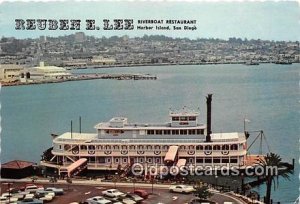 Reuben E Lee Riverboat Restaurant Harbor Island, San Diego, CA, USA Writing o...