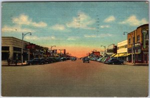 VINTAGE POSTCARD STREET SCENE AT HOBBS NEW MEXICO MAILED 1949