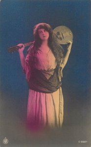 Lot of 4 postcards mandolin music instrument beauty lady portrait Romania c.1913