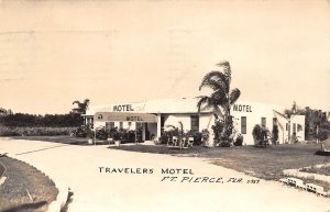 Ft. Pierce Florida Travelers Motel, Exterior Real Photo Vintage Postcard U7545