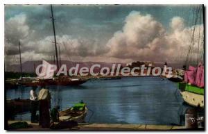 Postcard Old Antibes Un Coin Du Port