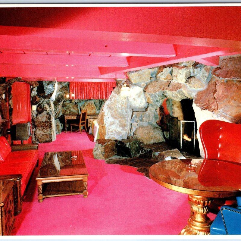 c1970s San Luis Obispo, CA Madonna Inn Room 141 Jumbo Postcard Rock Fireplace N4