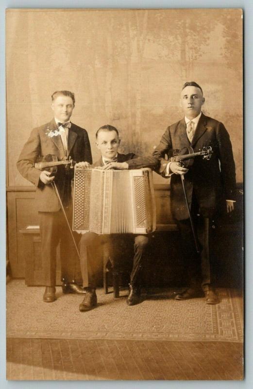 Minneapolis~Samuel Lenske RPPC Man w/Paulson Accordion in Trio w/2 Violins~c1912 