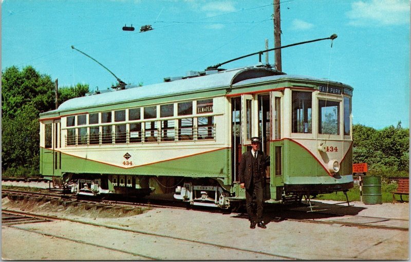 VINTAGE POSTCARD SEASHORE TROLLEY MUSEUM KENNEBUNKPORT MAINE #434 STONE WEBSTER