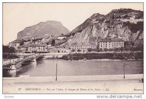 Bridge, Vue Sur l'Isere, Le Casque De Neron Et Les Forts, Grenoble (Isere), F...