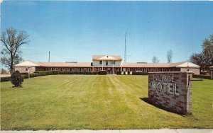 Bellevue Ohio 1960s Postcard Village Motel