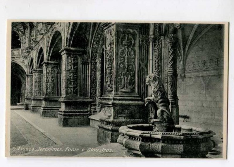 299860 PORTUGAL LISBOA Jeronymos monastery Fonte e Clauslros Vintage postcard