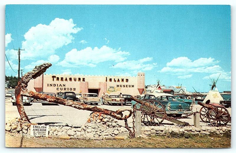 Postcard MI St Ignace Treasure Island Indian Curios Museum 1950's Old cars R27