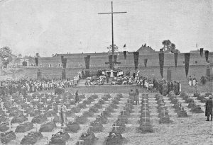 NARODNI HRBITOV U'MALE PEVNOSTI V TEREZINE CZECH-WW2 CEMETERY-1946 POSTCARD