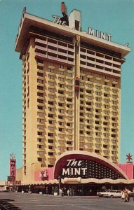 Las Vegas Nevada Mint Hotel Casino Vintage Postcard AA19666