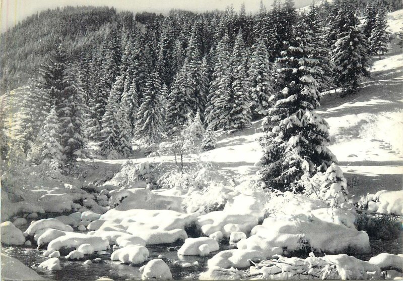 Postcard France neige et soleil