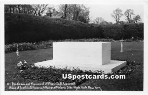 Grave & Monument of Franklin D Roosevelt - Hyde Park, New York NY  