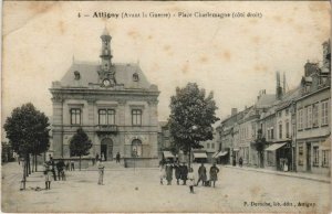 CPA ATTIGNY - Place Charlemagne (134939)