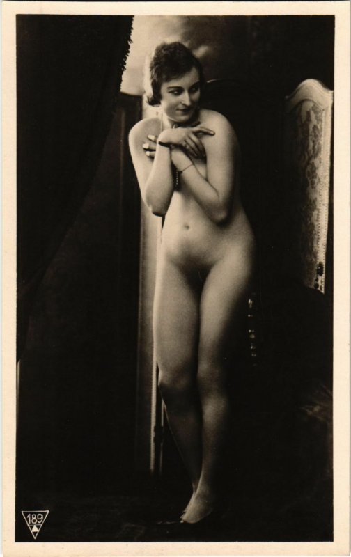 PC CPA RISQUE, NUDE LADY POSING IN HIGH HEELS, REAL PHOTO POSTCARD (b10723)