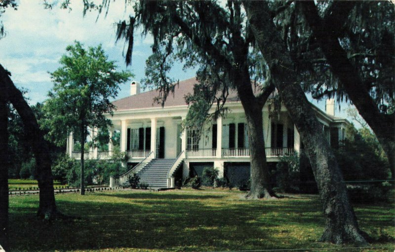 Postcard Beauvoir Jefferson Davis Shrine