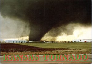 Postcard KS - Kansas Tornado -  Hesson March 1990