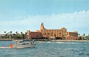 ST PETERSBURG, FL Florida  VINOY PARK HOTEL Pleasure Boat~Tampa Bay  Postcard