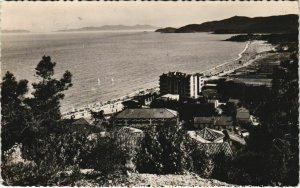 CPA LE LAVANDOU Echappee sur la Plage et les Iles d'Or (1111341)