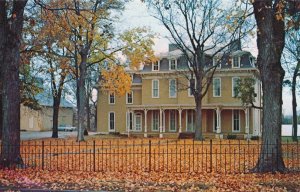 Clinton IL, Illinois - The Homestead 1867 - Restored Victorian Mansion
