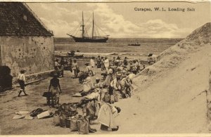 curacao, W.I., WILLEMSTAD, Loading Salt (1910s) Postcard