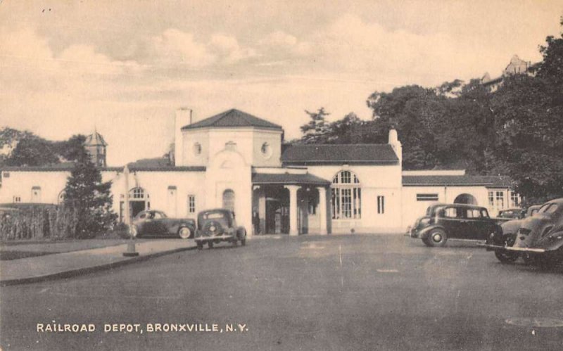 Bronxville New York Railroad Depot Train Station Vintage Postcard AA20499