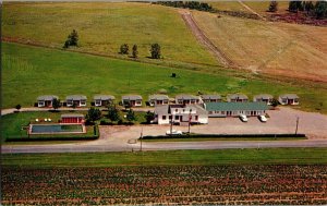 Aerial View, Hotel Maurice Motel, Kingsey Falls Quebec Vintage Postcard R43