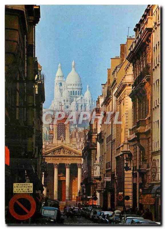 CPM Paris Notre Dame de Lorette et le Sacre Coeur 