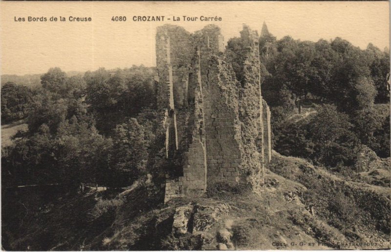 CPA CROZANT - La Tour Carrée (121793)