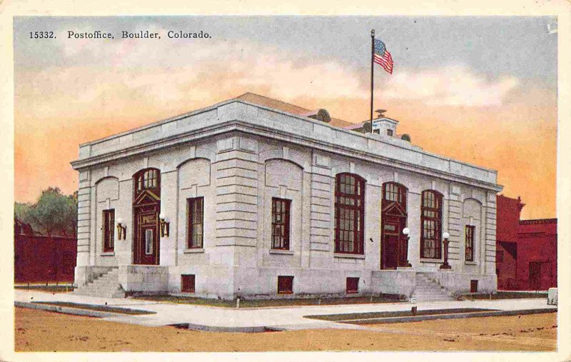 Post Office Boulder Colorado 1920s postcard