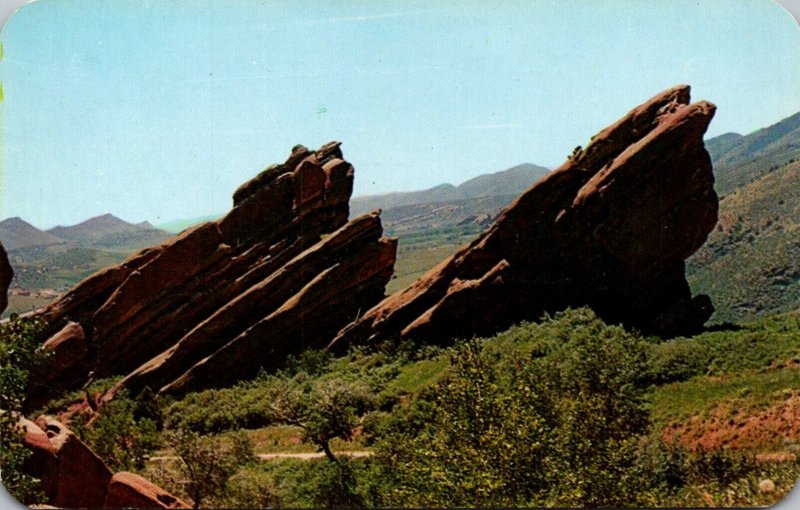 Colorado Red Rocks Park Sinking Titanic and Iceberg