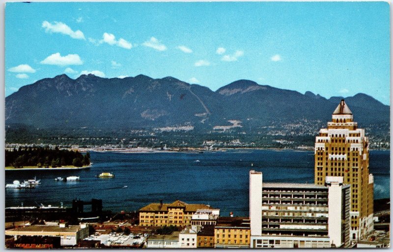 VINTAGE POSTCARD CUSTOMS AND MARINE BUILDING ON THE NORTH SHORELINE OF VANCOUVER