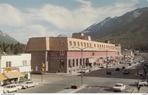 BANFF , Alberta. , Canada , 50-60s ; The New Mount Royal Hotel