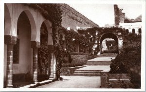 postcard rppc Morocco - Rabat - Les Oudayas