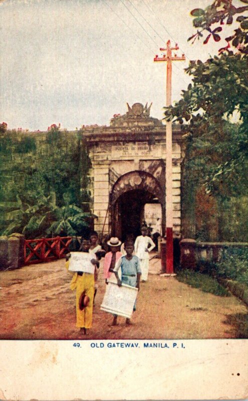 Philippines Manila The Old Gateway