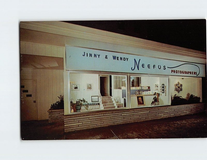 Postcard Jinny & Wendy Neefus Photographers Studio Hudson New York USA