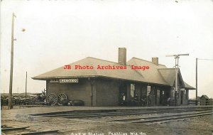 Depot, Wisconsin, Peshtigo, RPPC, Chicago & North Western Railroad