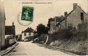 CPA BELLECHAUME - L'Ancienne École et Mairie (108410)