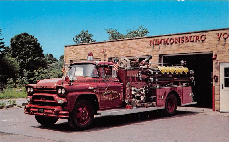 B76/ Nimmonsburg New York NY Postcard Chrome Fire Department Truck Firemen