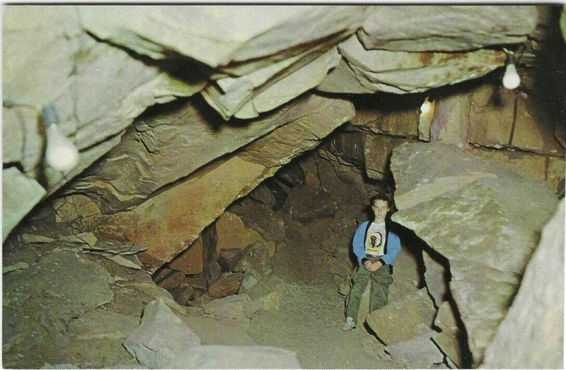 Vintage Postcard, Seneca Caverns, Bellevue, Ohio