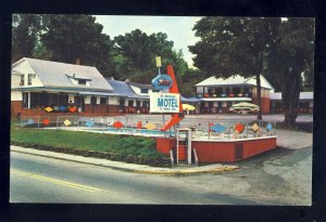 Barre, Vermont/VT Postcard, The Heiress Motel, Swimming Pool, US Route 302