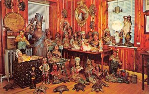 Cigar-Store Indians and Indian Relics Quarryville, Pennsylvania PA Postcard