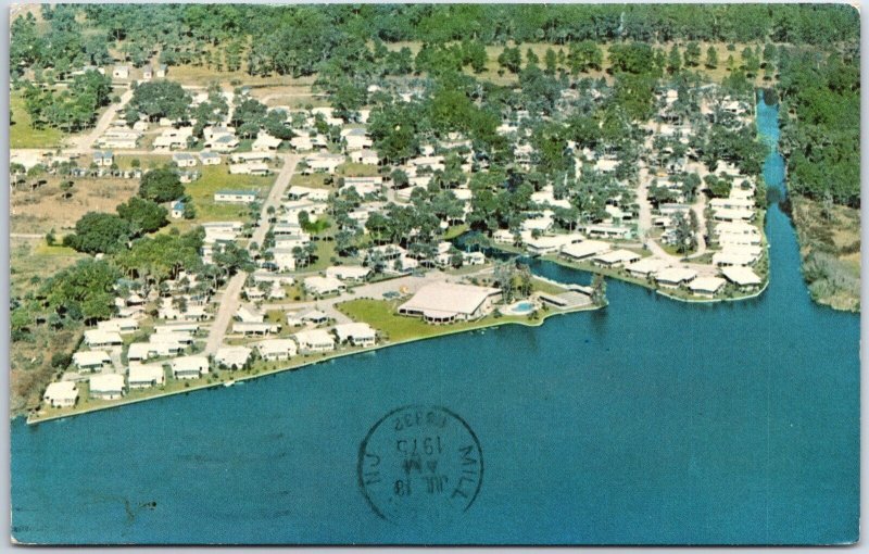 VINTAGE POSTCARD AERIAL VIEW OF COUNTRY CLUB MOBILE MANOR AT EUSTIS FLORIDA 1975