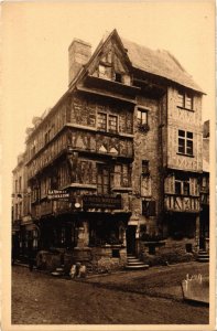 CPA Bayeux Vieilles maisons a l'angle FRANCE (1286930)