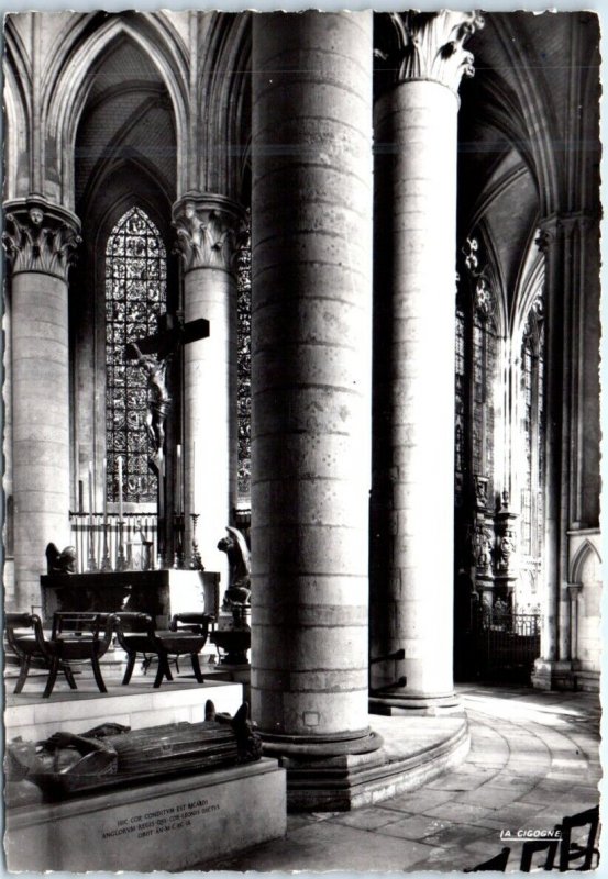 Postcard - Le déambulatoire, La Cathédrale - Rouen, France