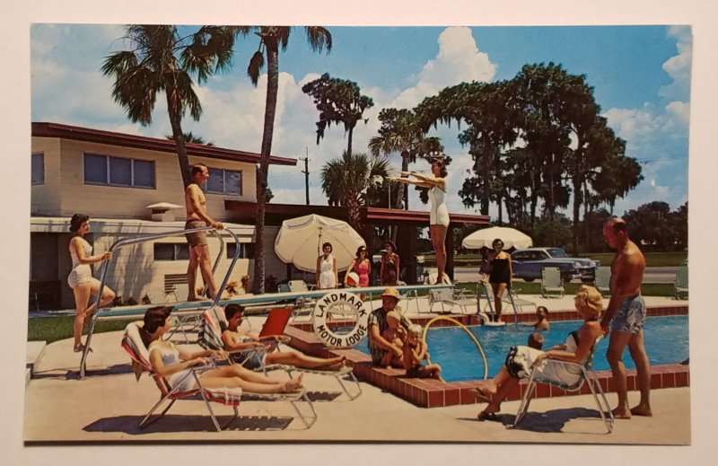 Landmark Motor Lodge & Howard Johnson's Restaurant, Winter Haven, Fl. Postcard