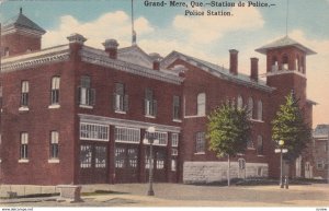 GRAND-MERE , Quebec , 00-10s ; Police Station