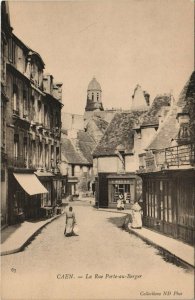 CPA CAEN - La Rue Porte-au-Berger (140801)