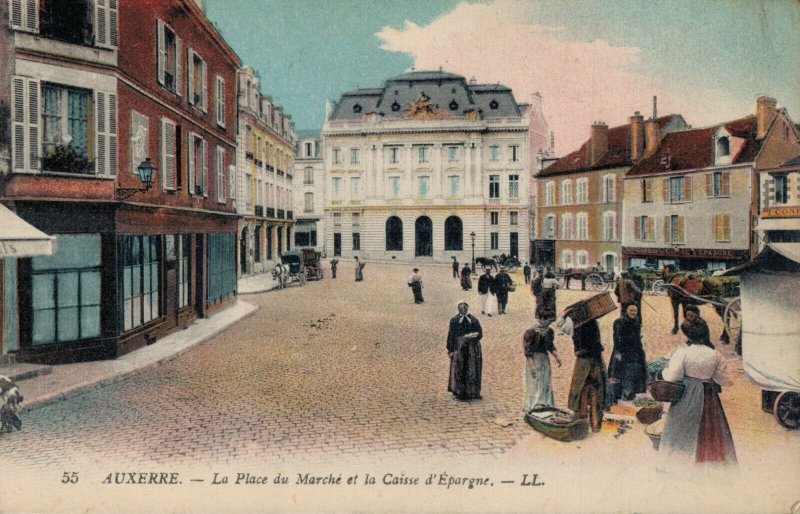 France Auxerre La Place du Marché et le Caisse d'Epargne 03.28